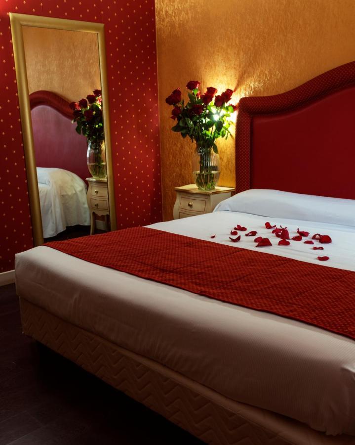 Hotel - Motel Flower Gropello Cairoli Ngoại thất bức ảnh